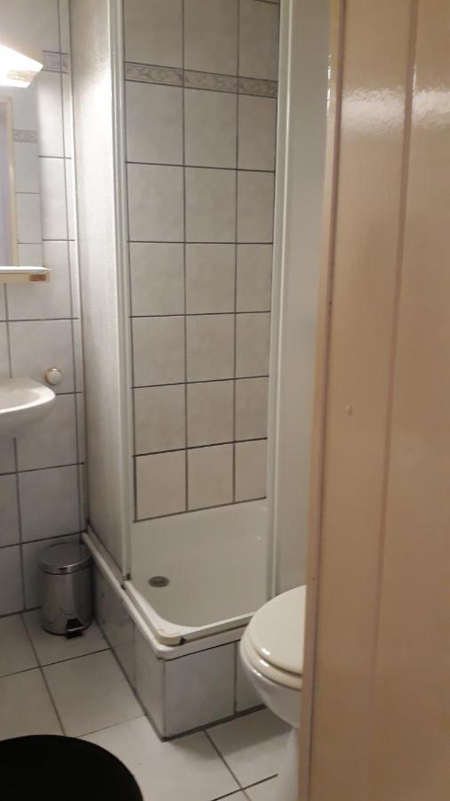 Roter Backstein Apartment 1 Mainz Kültér fotó